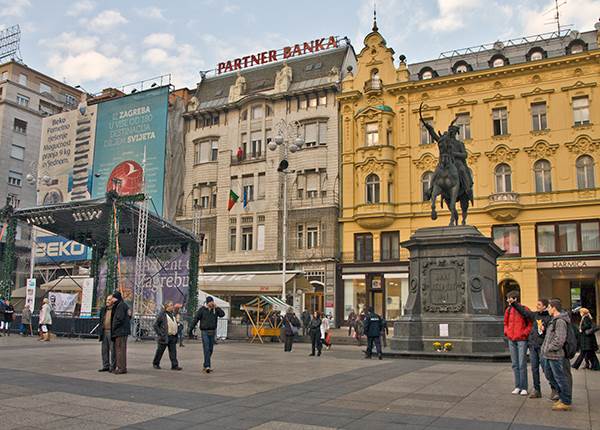  Zagreb: Optužnica zbog krijumčarenja ljudi iz Srbije u EU 