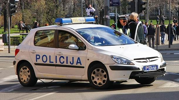  Nudio policiji mito od 50 evra, pa zaradio prijavu 