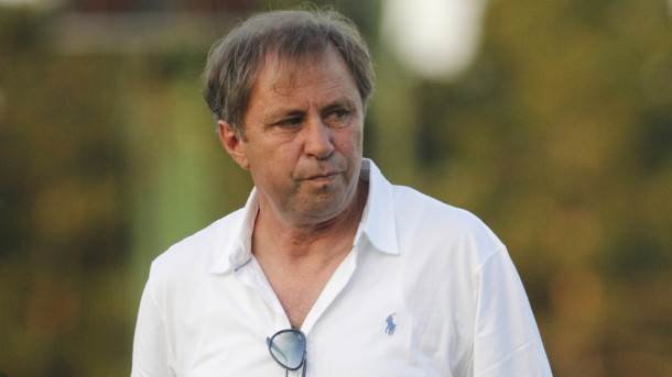  Milovan Rajevic se nudi Crvenoj zvezdi za mesto trenera 