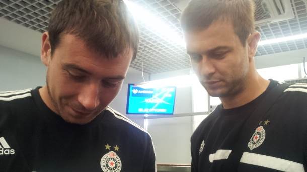  Opet nevolje: Partizan poleteo sa sat zakašnjenja 