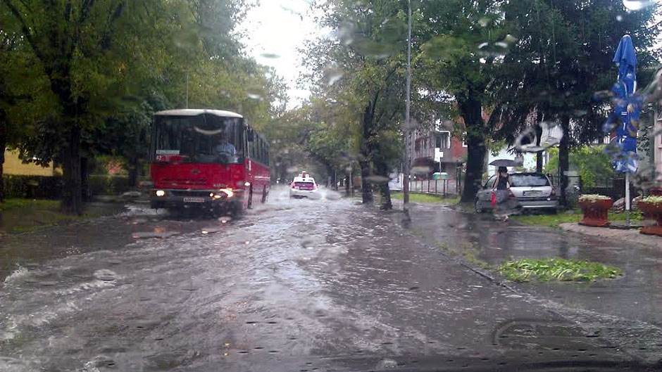  Novo nevreme u Hrvatskoj, poplave u Karlovcu i Petrinji 