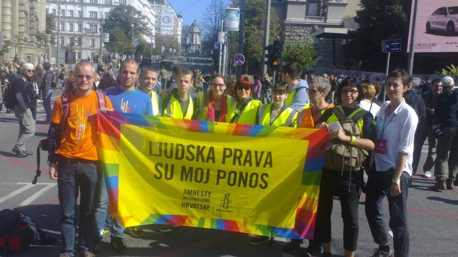  Održana Parada ponosa, Beograd postao svet!? 