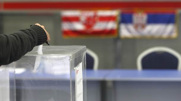 Izbori za predsednika FK Crvena zvezda 10. i 11. decembra 2014. 