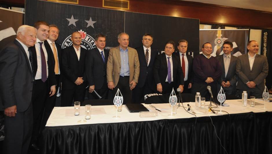  Partizan: Nema sukoba u upravi, Tumbaković se zatrčao 