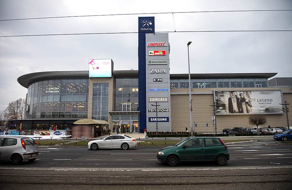  Delta siti - prodaja tržnih centara u Podgorici i Beogradu 