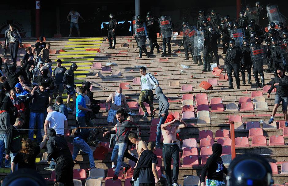  148. večiti derbi: Policija odlučila da Crvena zvezda i Partizan igraju uprkos incidentima 