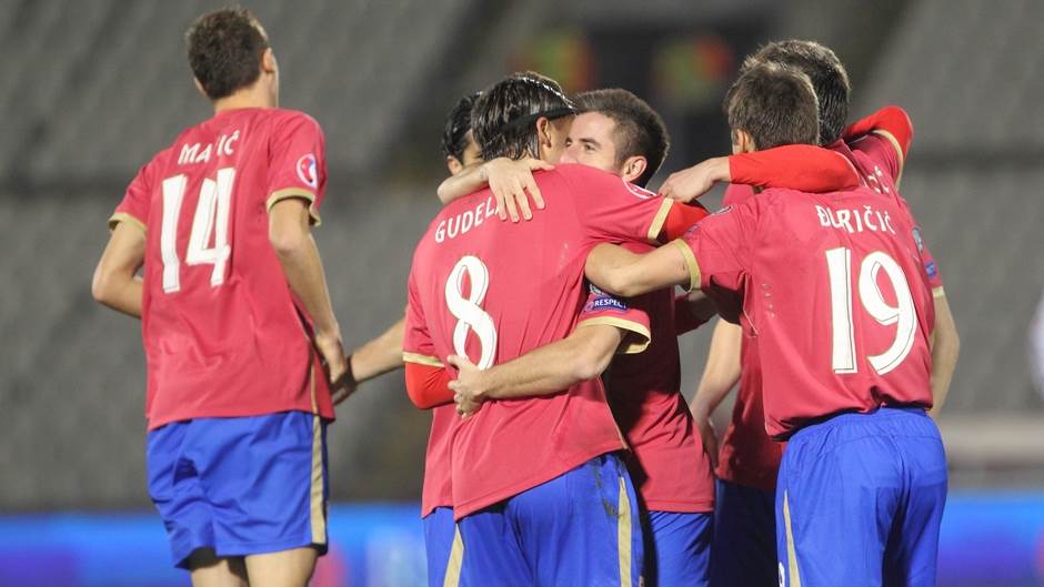  Fudbaleri Srbije napredovali na FIFA listi 