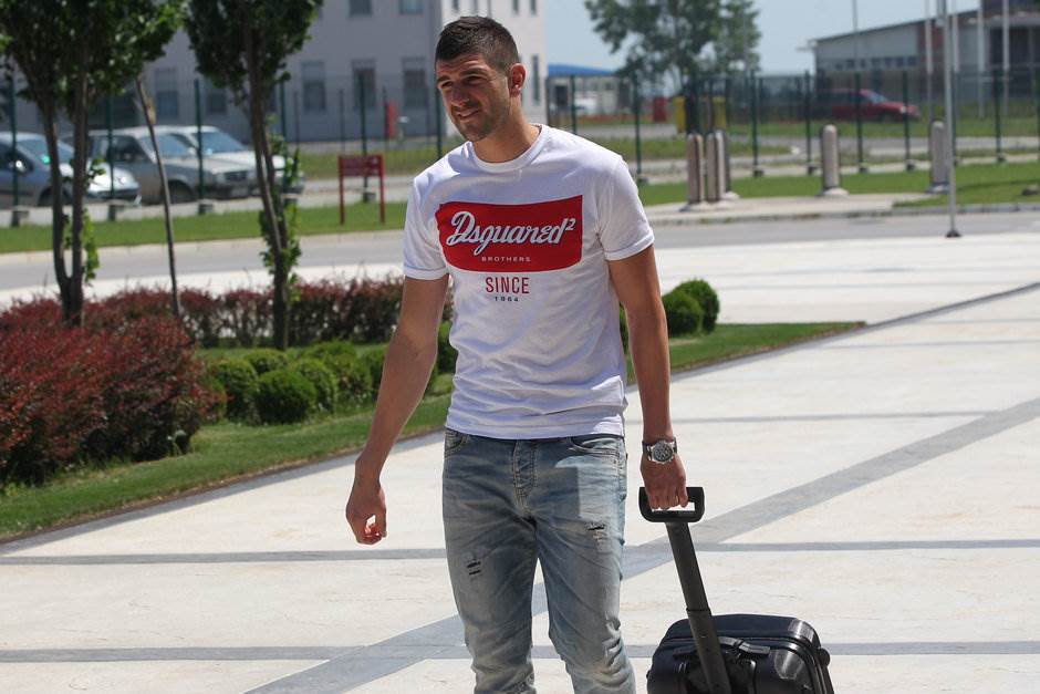  Stefan Mitrović nije prošao lekarske preglede 