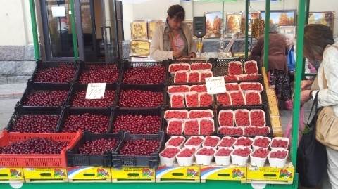  Voće i povrće iz Srbije bezbedno, tvrde u Ministarstvu 