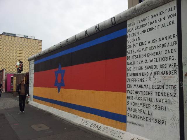  Jevreji napadnuti u Berlinu u Nemačkoj snimak 
