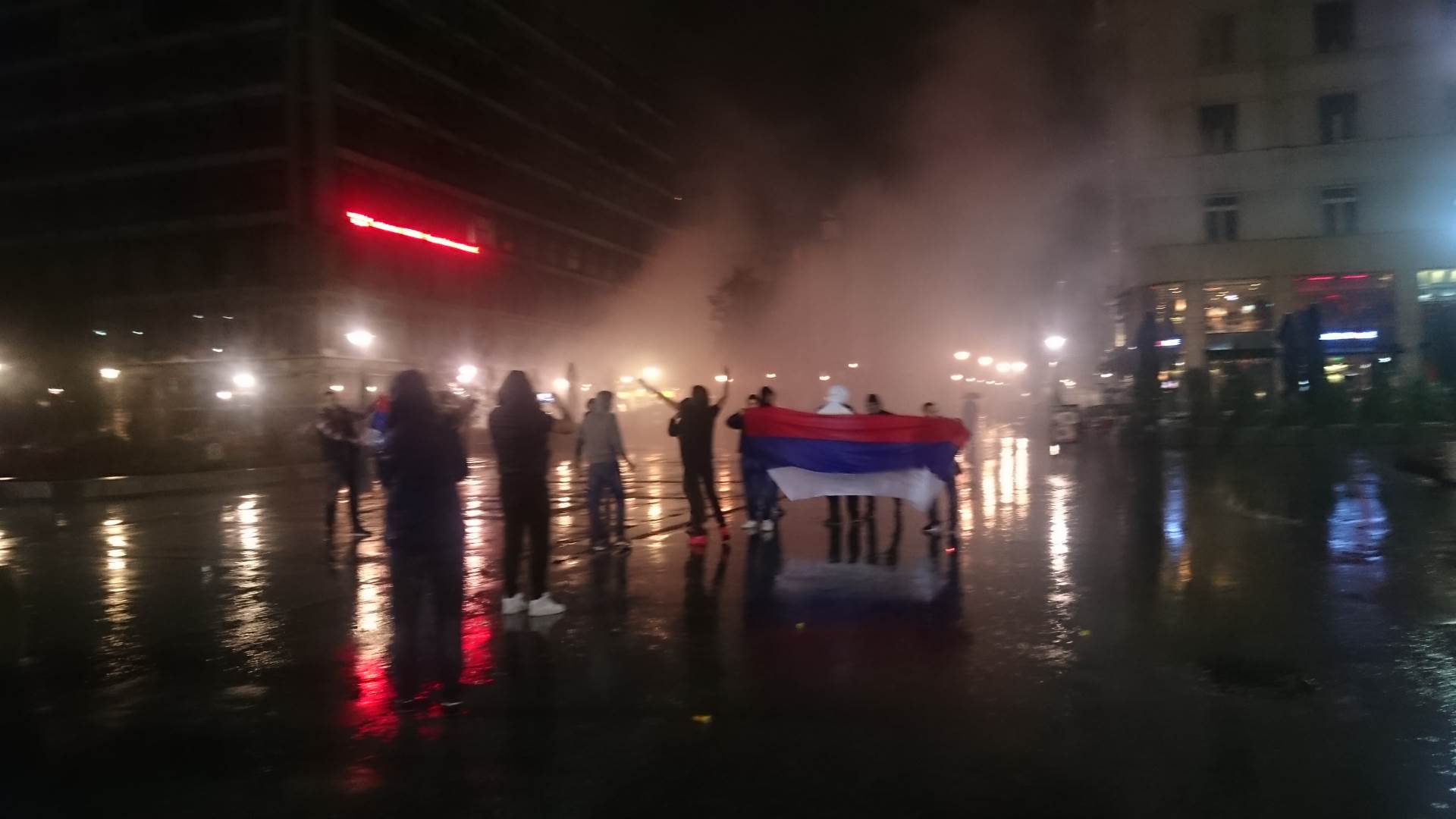  Slavlje navijača na Trgu (VIDEO, FOTO) 