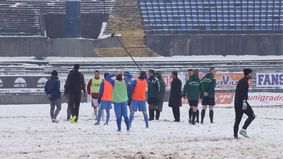  Sneg zaustavio fudbal u BiH 