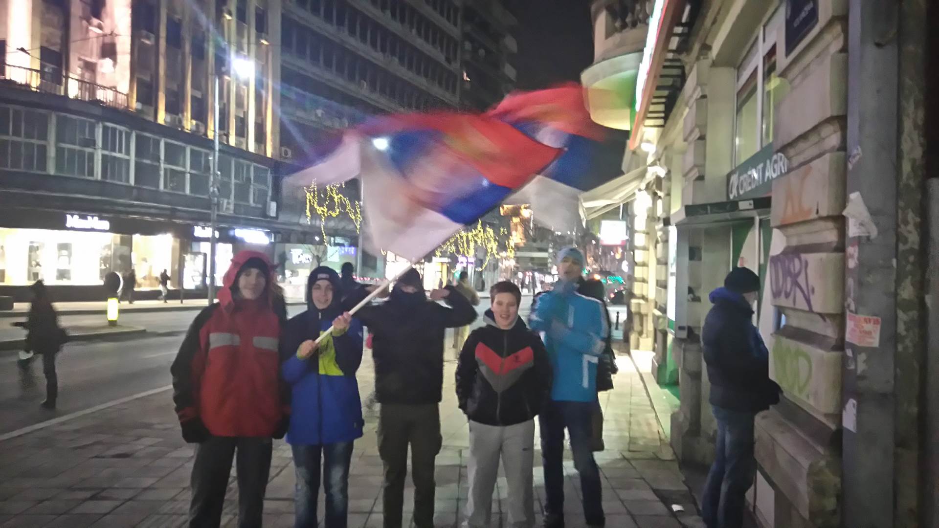  Srbija - Crna Gora - vaterpolo - Slavlje na ulicama Beograda 