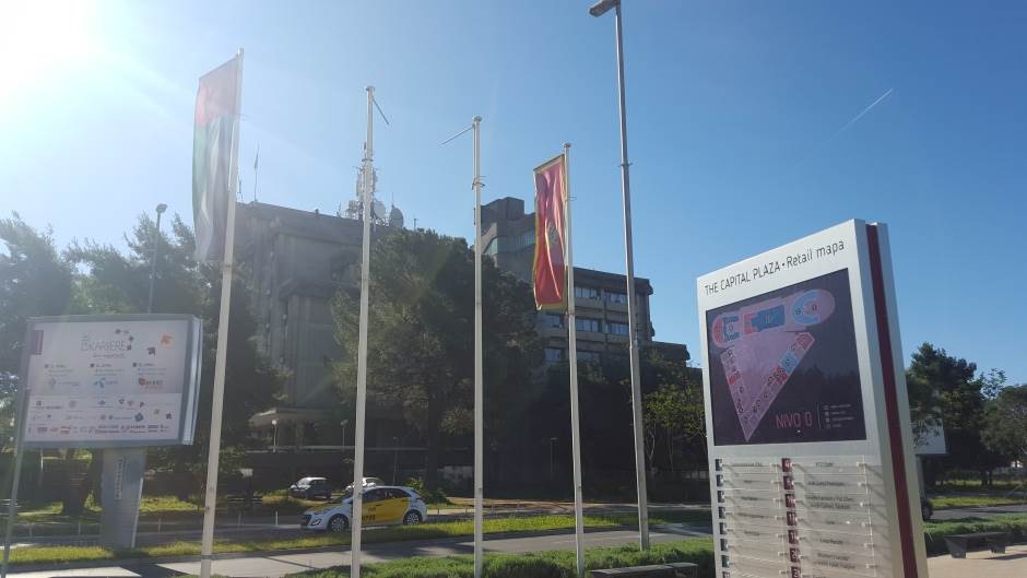  Podgorica: Zapaljene zastave Kosova i Albanije  