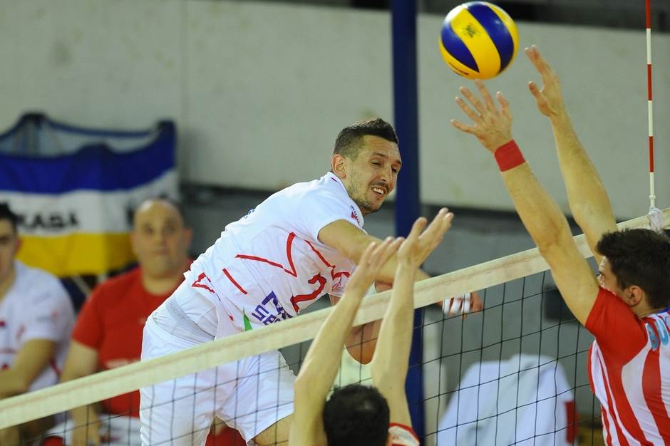  Odbojkaši Vojvodine izjednačili protiv Zvezde u finalu prvenstva Srbije 