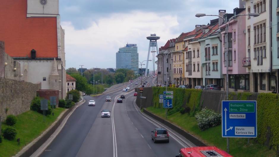 Slovačka uvodi lokdaun za nevakcinisane 