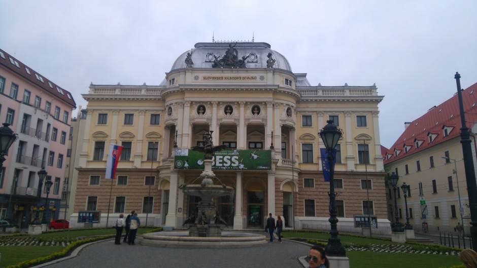  Bratislava, Slovačka: Državljanin Srbije upao u Predsedničku palatu 