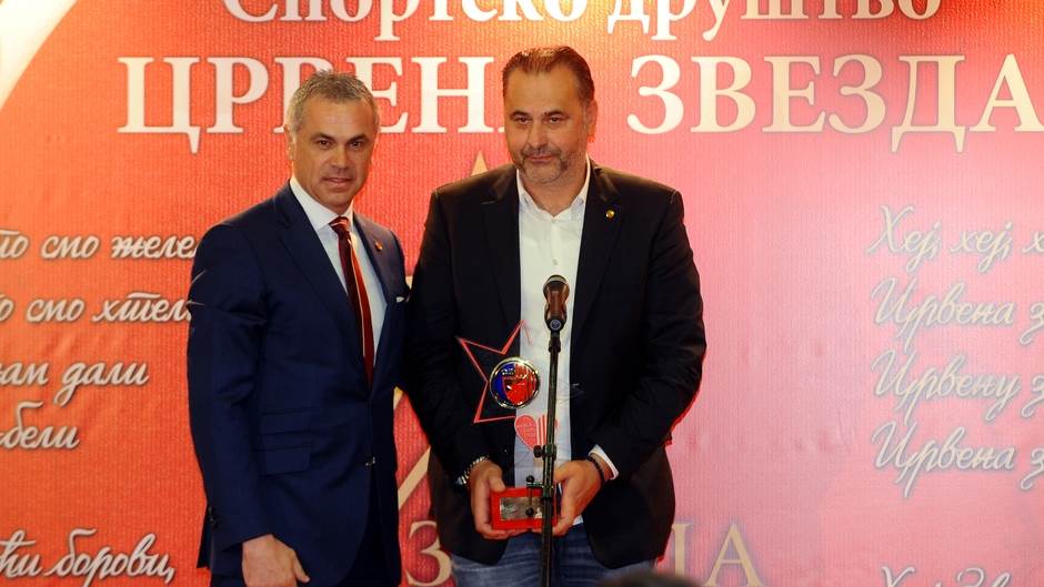  Miodrag Božović produžio ugovor sa Crvenom zvezdom 