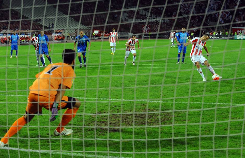  Aleksandar Luković, gol iz slobodnog udarca i promasen penal VIDEO 