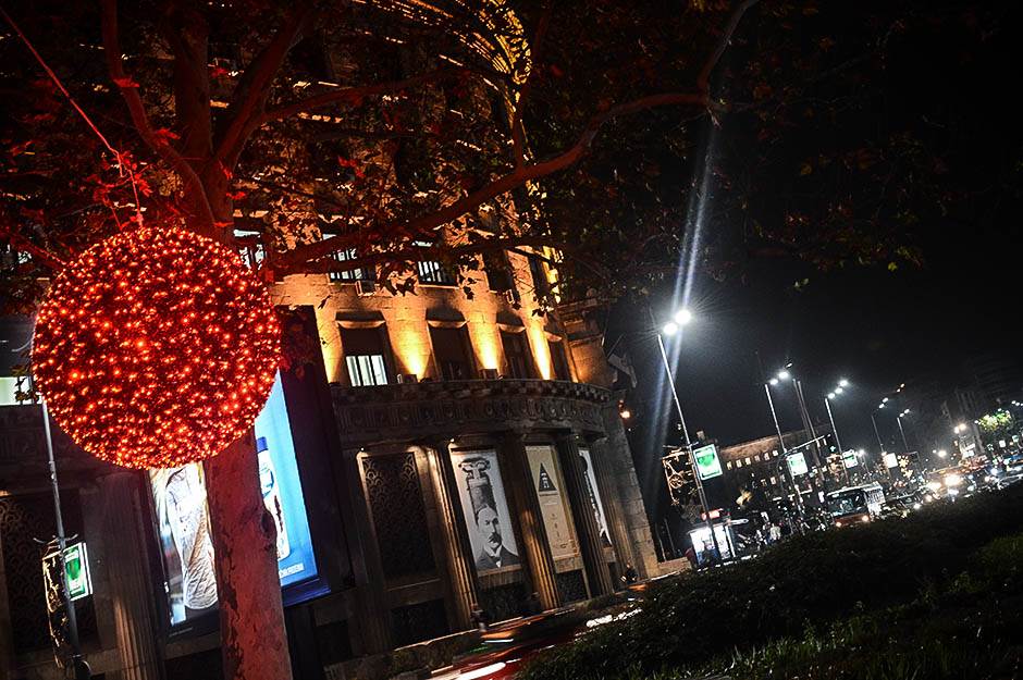  Beograd Nova godina ukrašavanje fasada za Novu godinu 