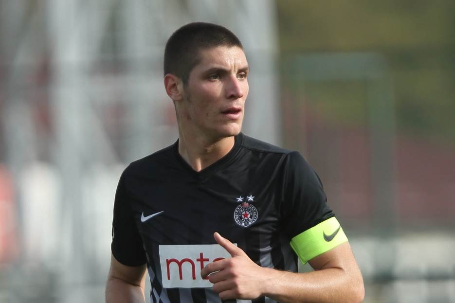  Nikola Milenković Partizan HSV 
