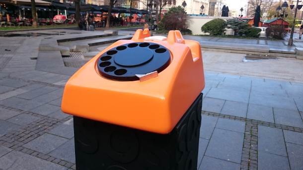  Nasilje nad ženama - uništen narandžasti telefon u centru Beograda 