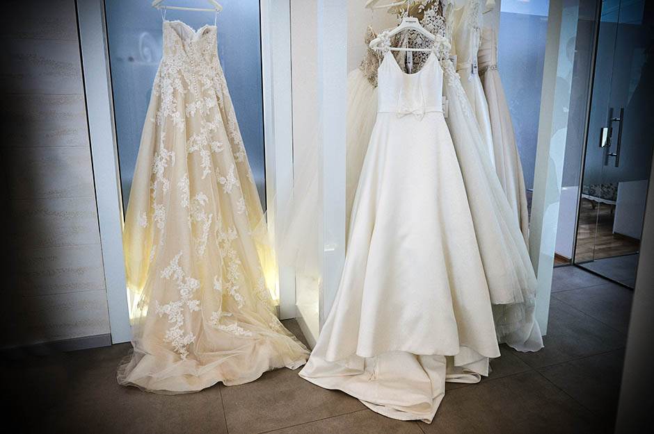  Zašto ne treba nositi belu boju na venčanju 