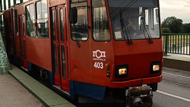Devojku udario tramvaj na Novom Beogradu 
