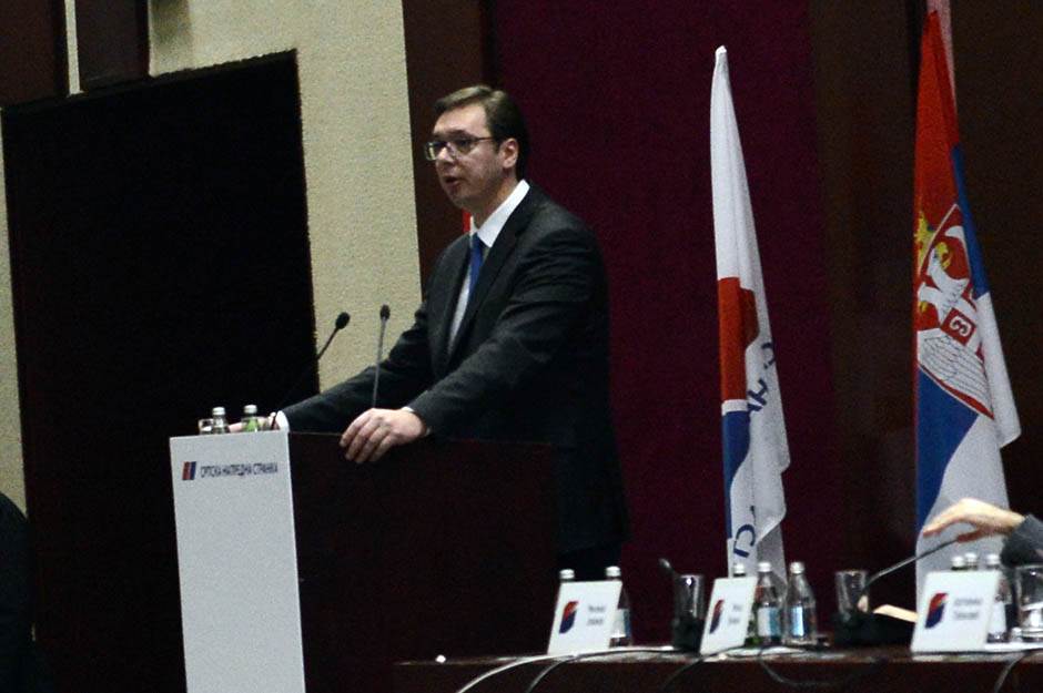  Aleksandar Vučić kandidat za predsednika potvrdio Glavni odbor SNS 