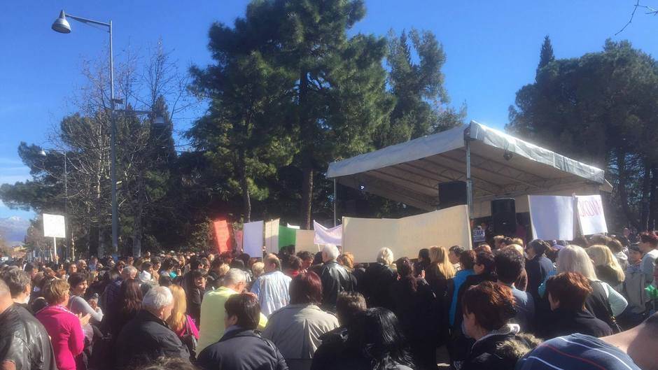  Podgorica - Crnogorske majke ne odustaju od borbe - novi protest u Podgorici 