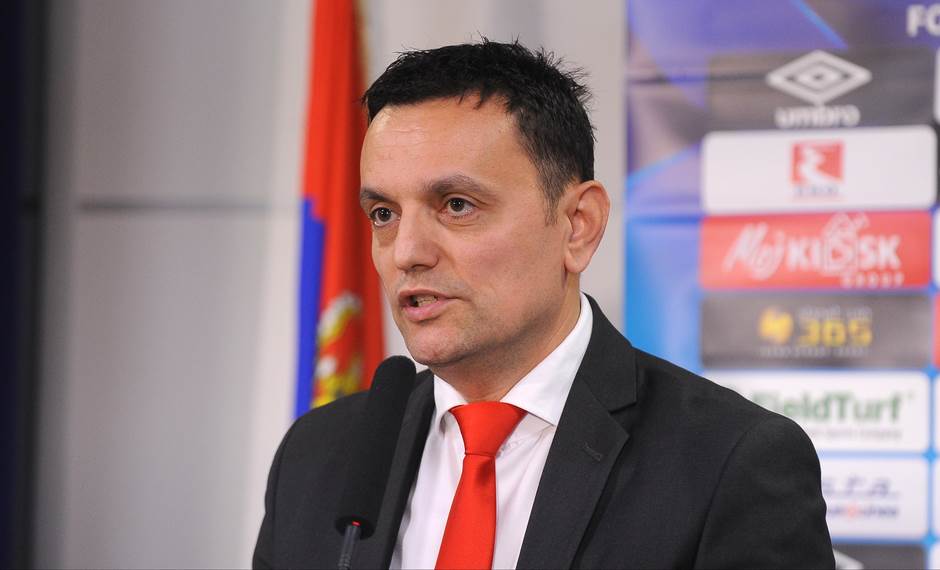  Jovan Šurbatović, generalni sekretar FSS: Opomena za Zvezdu i Partizan 