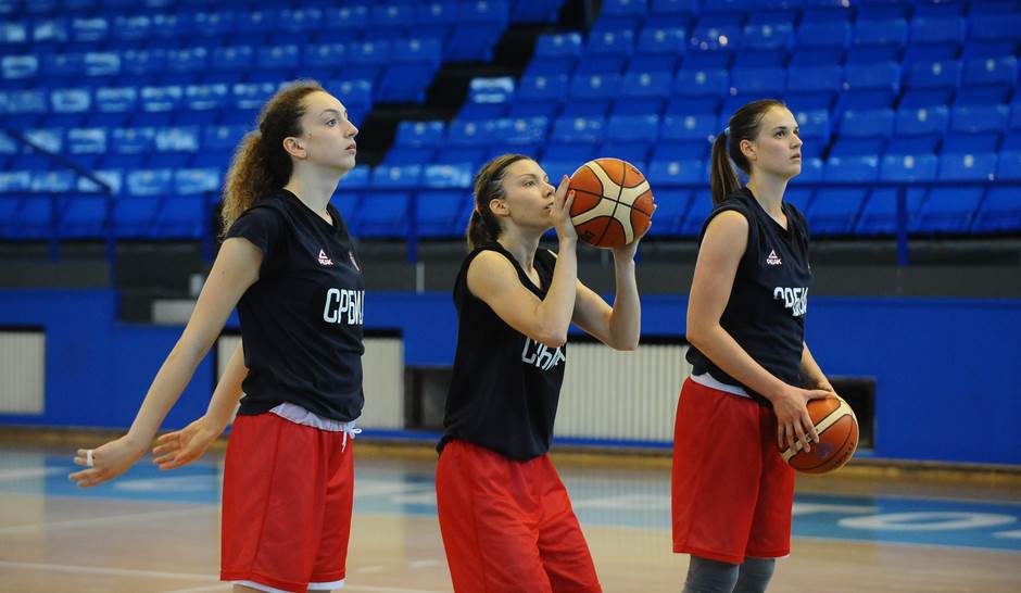  Košarkašice Srbije na turniru u Češkoj 