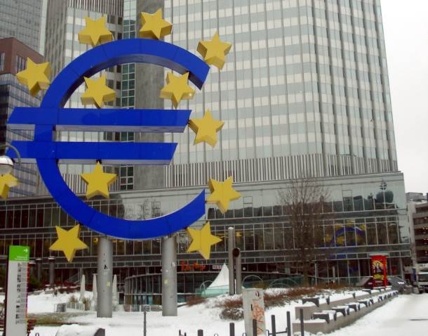   Evro treba napustiti, to je klopka, kaže guverner centralne banke Mađarske 