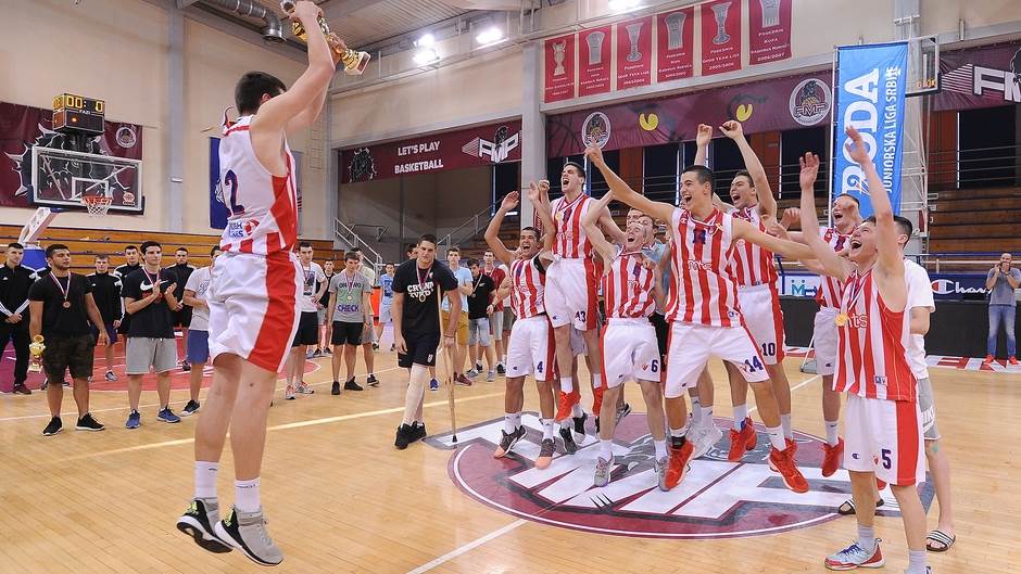  Junior Crvena zvezda šampioni Srbije 