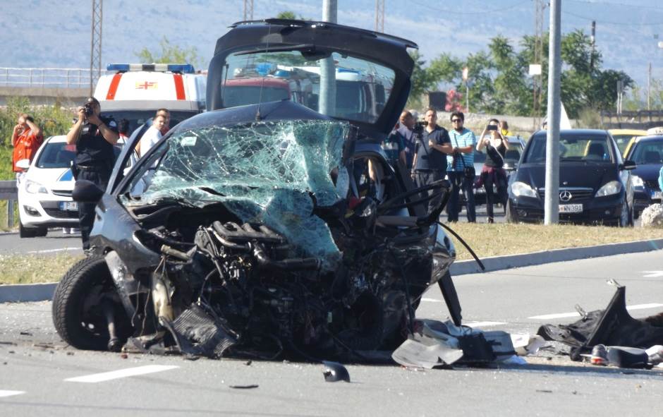  Kragujevac - Teška saobraćajna nesreća, devet osoba povređeno 