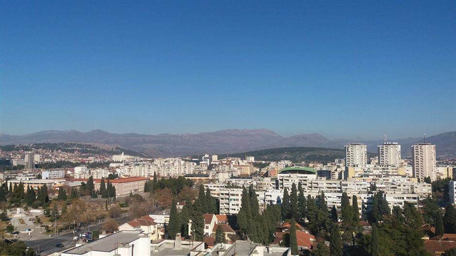  Urnebesni komentari Crnogoraca o zemljotresu 