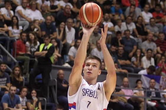 Bogdan Bogdanović Eurobasket Srbija Letonija 