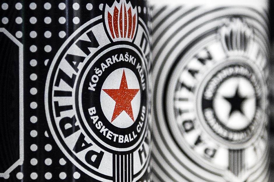  Partizan doveo centra Sloge Dušana Miletića 