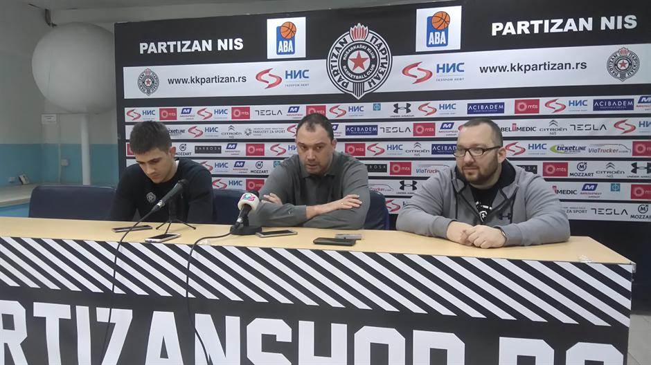  Nenad Čanak pred meč Crvena zvezda - Partizan 