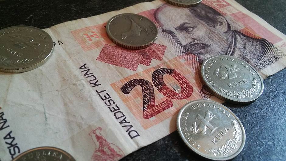   Prosečna oktobarska neto plata u Hrvatskoj 846 evra 