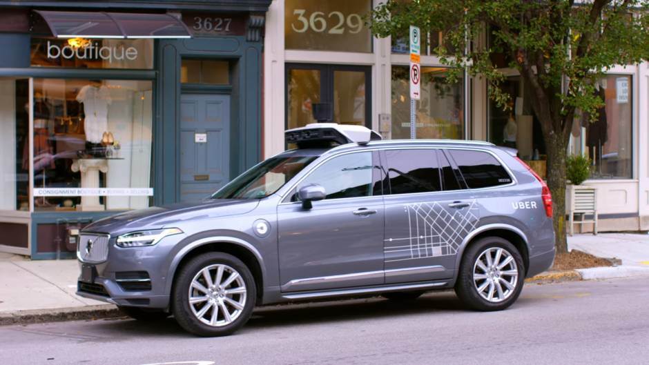  Uber autonomno vozilo fatalni sudar 