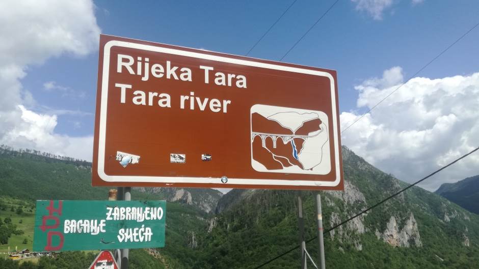  Reka Tara čiste reku Taru 