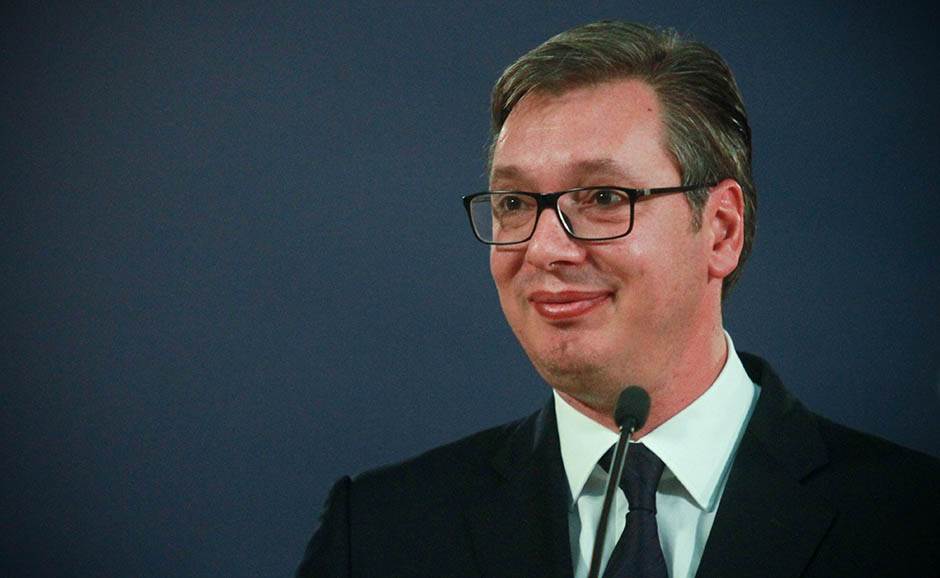  Brisel Aleksandar Vučić doček pogača 