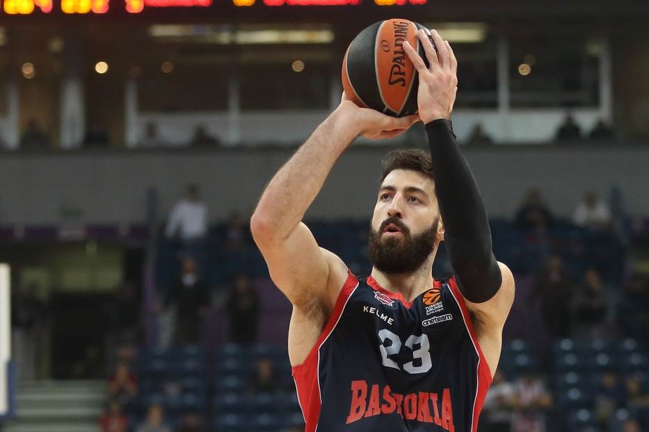  Baskonija pobedila Barselona košarka Evroliga sportske vesti 
