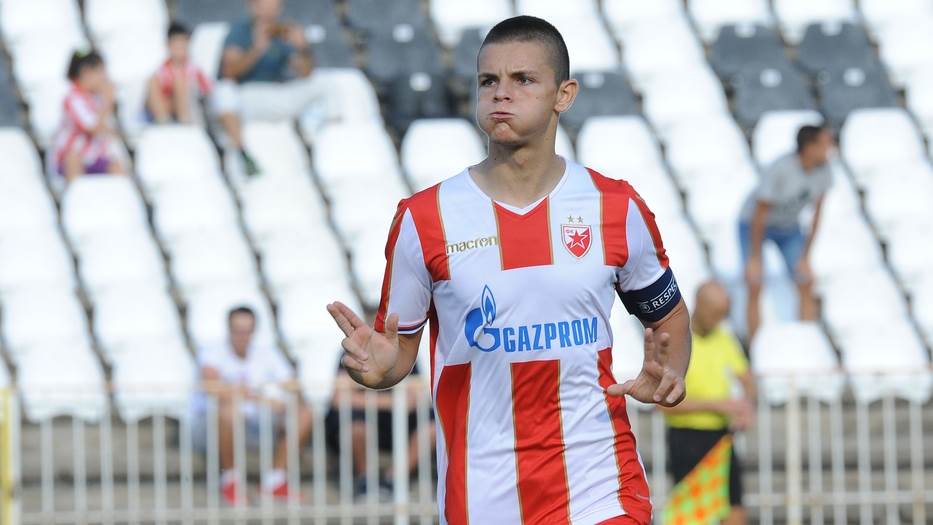  Crvena zvezda - Napoli 1:1 omladinska Liga šampiona gol Dejan Joveljić 