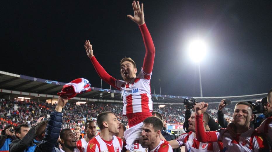  Milan Pavkov produžio ugovor Crvena zvezda do 2022. godine 