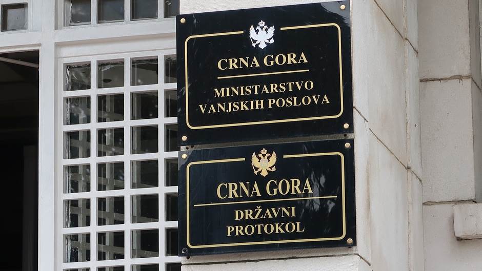  Crna Gora - Branka Milić u ambasadi - zahtev Crne Gore 