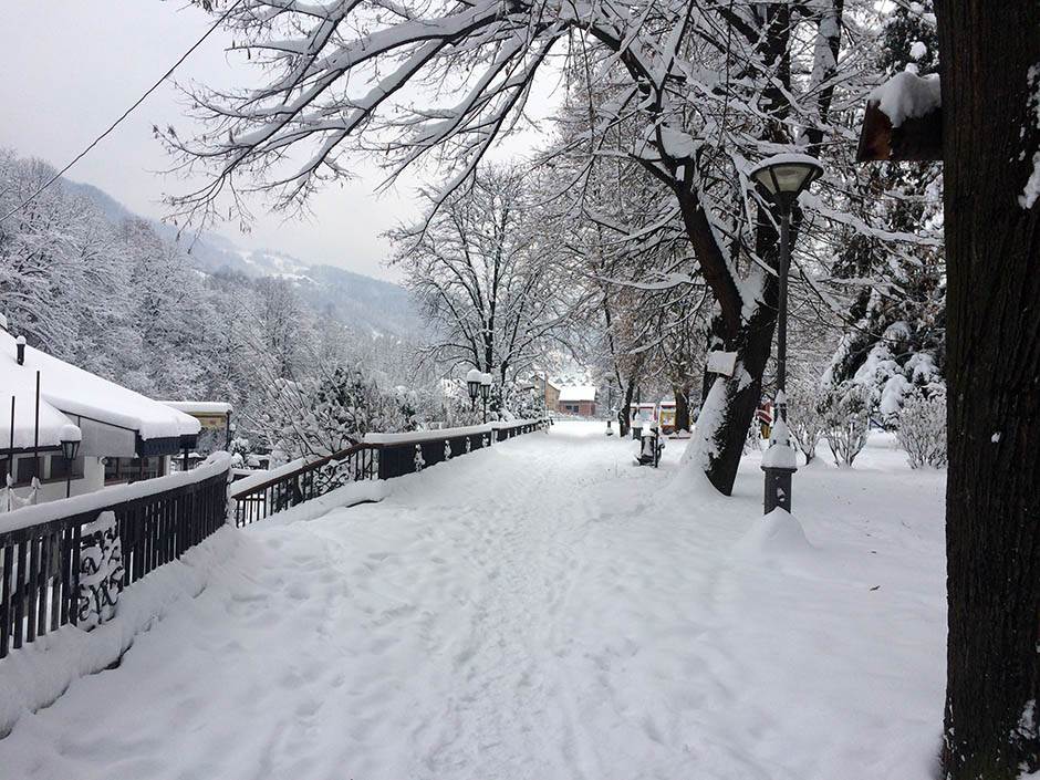 Zima u Srbiji - Sela Nove Varoši i dalje blokirana, u Arilju bolje 