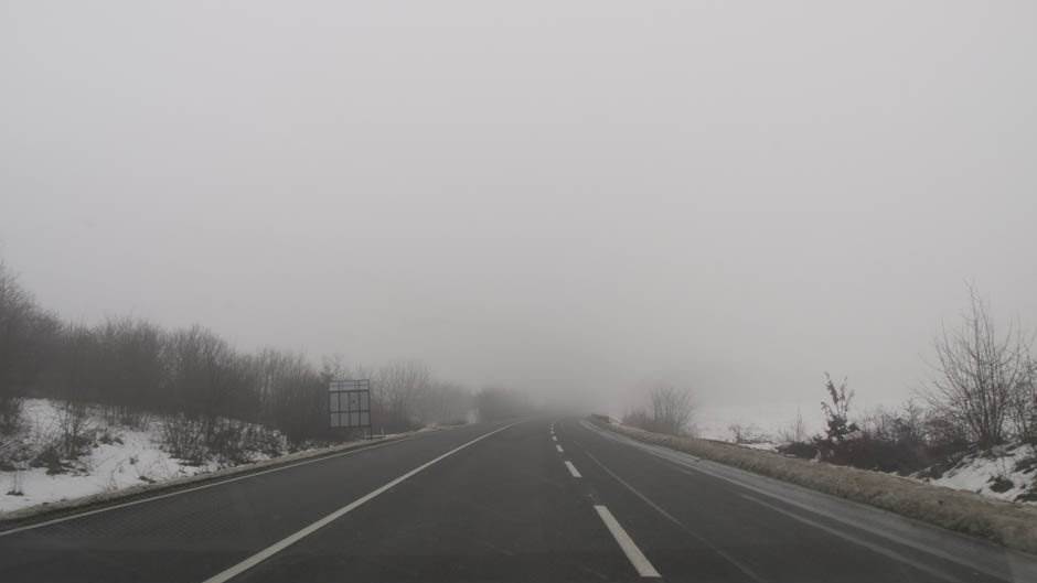  Kiša i magla zadaju muke vozačima u Srbiji, držite rastojanje 