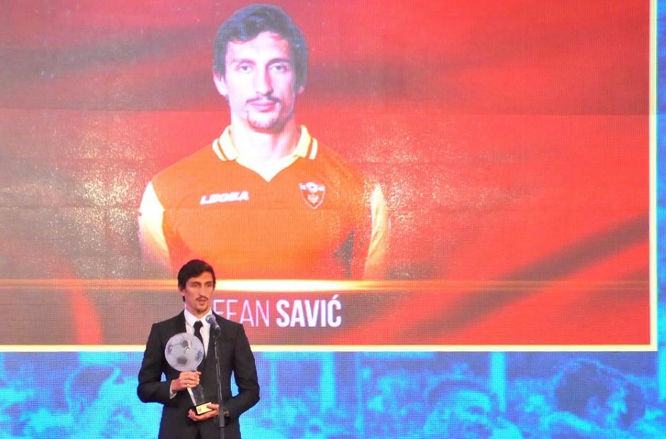  Stefan Savić na meti Juventusa 